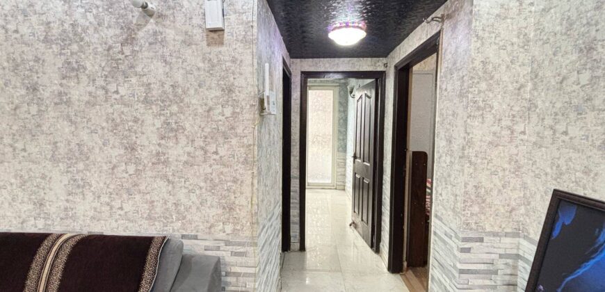 FULLY FURNISHED FLAT  Available for Rent 1025 sq Feet in Mahagun Mantra Society at Sidhi Tower.