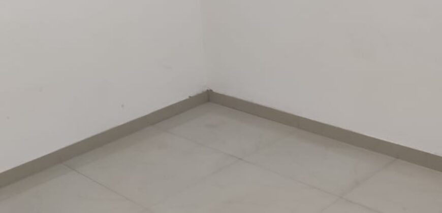 Flat Available for Rent 1125 sq Feet in Mahagun Mantra Society at Sidhi Tower.