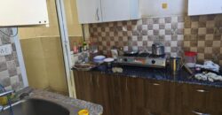 Flat Available for Rent 1025 sq Feet in Mahagun Mantra Society.